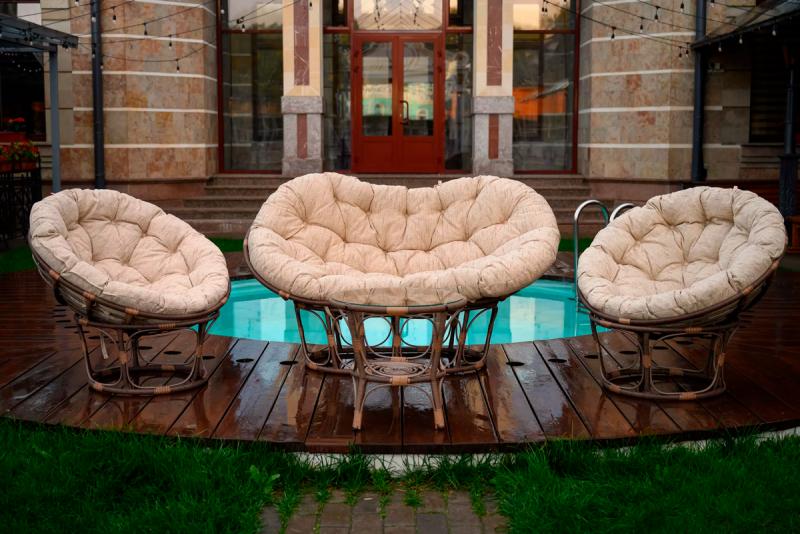 НОВИНКИ уже в каталоге! ПЛЕТЕНАЯ МЕБЕЛЬ, комплекты из искусственного ротанга!